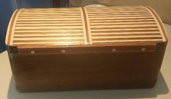 Large Wood Keepsake box.