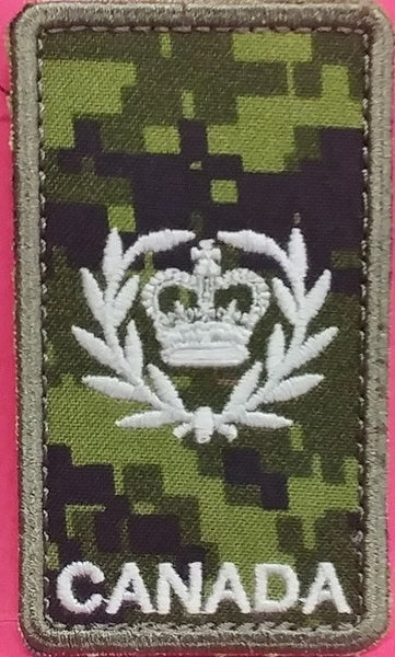 CANADA cadpat velcro Rank patch; Master Warrant Officer