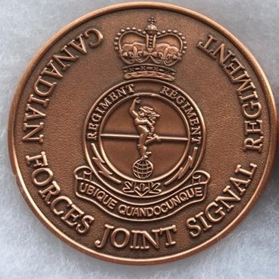Reverse of the coin has the CFJSR crest and the words "Canadian Forces Joint Signal Regiment."
