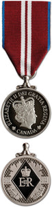 Front and back face of the silver queen elizabeth diamond jubilee medal, also shown is the blue, red and white ribbon.